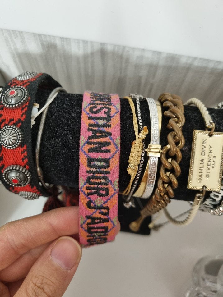 Dior Tassel Pembe Fuşya Bileklik - Görsel 3