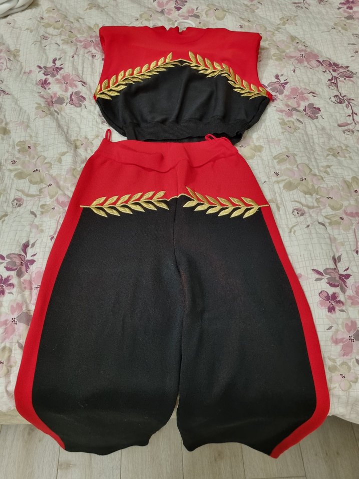 ADL × Raisa Vanessa Koleksiyon Takım - Görsel 3