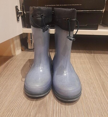 Yağmur botu