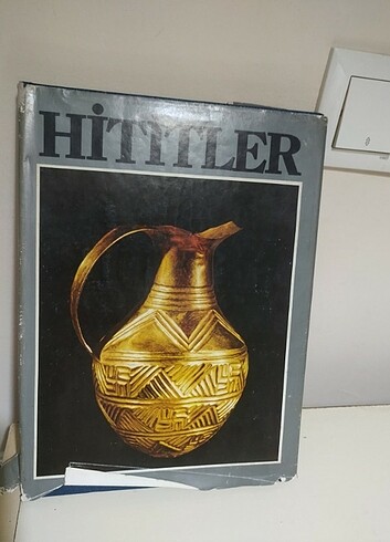 Hititler İlhan akşit Kategori: Tarih > Antik dönem, Arkeoloji