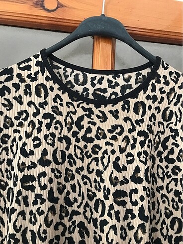 44 Beden Leopar desen pantolon üstü
