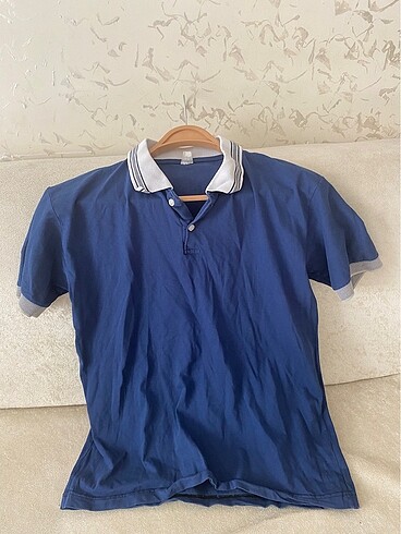 Polo yaka tişört