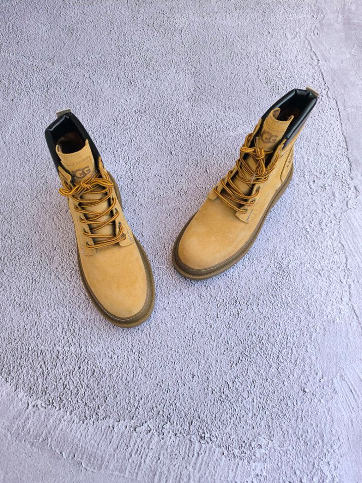 UGG Erkek Sarı Süet Bağcıklı Bot - Görsel 2