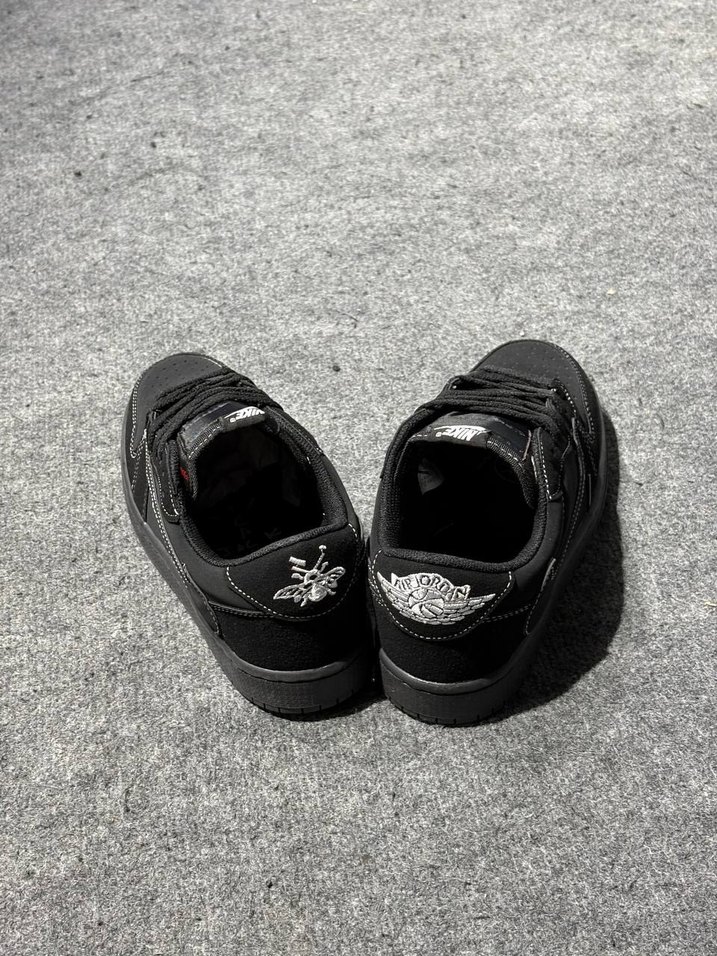 NİKE JORDAN 1 RETRO LOW OG SP TRAVİS SCOTT BLACK PHANTOM - Görsel 2