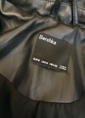 s Beden siyah Renk Bershka uzun deri ceket