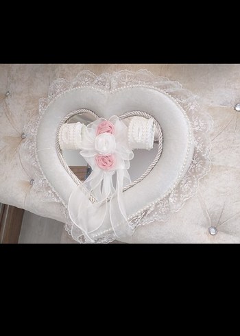Dantel Detaylı Beyaz Kalp Şekilli Düğün Aksesuarı - Görsel 2