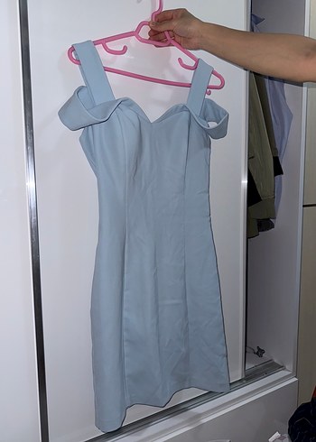 Mavi mini elbise