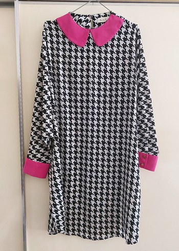 Pembe Yakalı Desenli Uzun Kollu Tunik