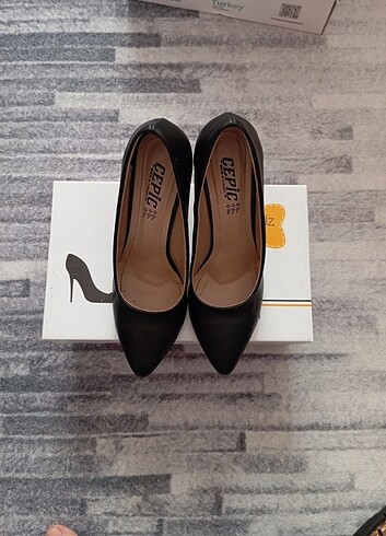 Zara Siyah Stiletto 