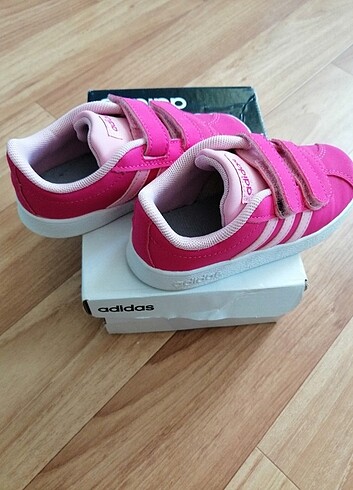Adidas kız çocuk sneaker 