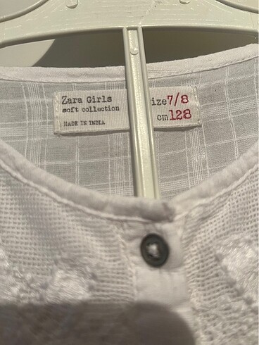 Zara Dantel detaylı gömlek