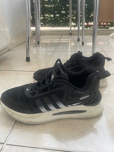 Spor ayakkabı - Görsel 2