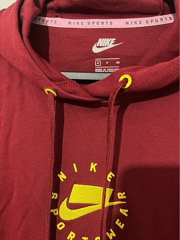 Nike Nike spor giyim kapüşonlu elbise