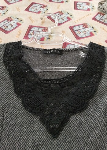 Dantel Detaylı Gri V Yaka Triko Elbise - Görsel 9