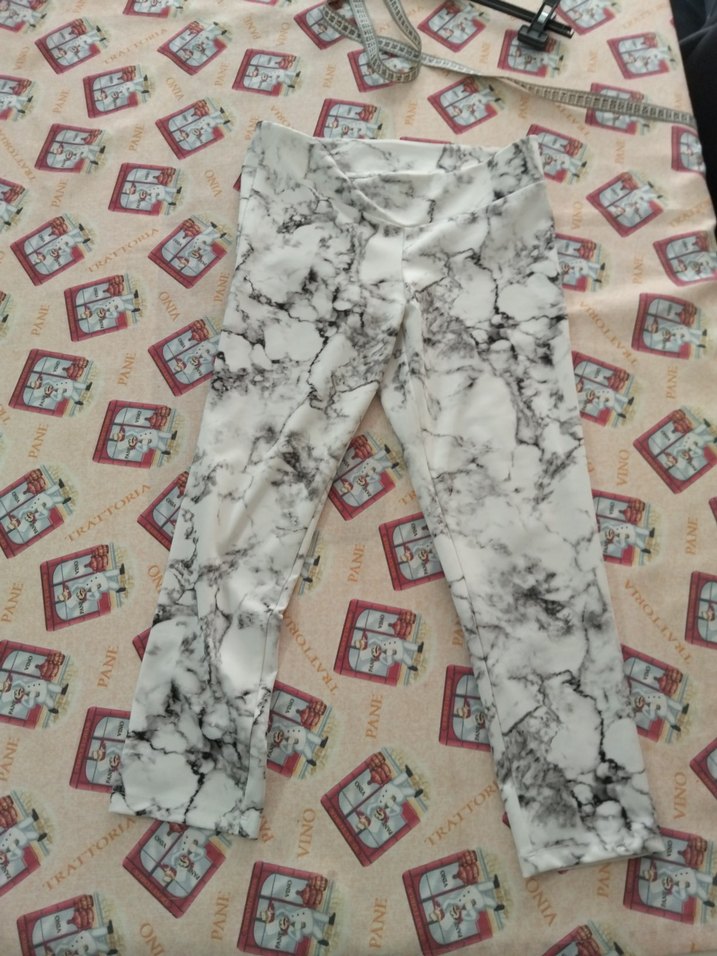 Beyaz Gri Desenli Uzun Kadın Tayt - Görsel 4