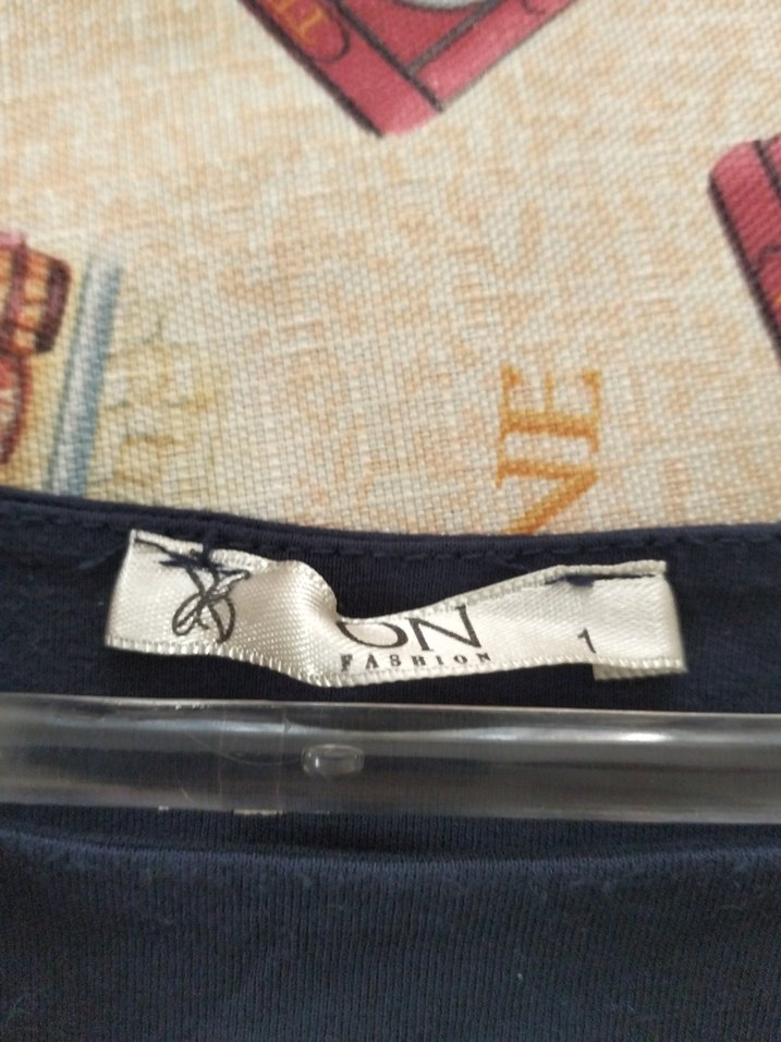 Kısa Kollu Lacivert Pliseli Kadın Bluz - Görsel 2