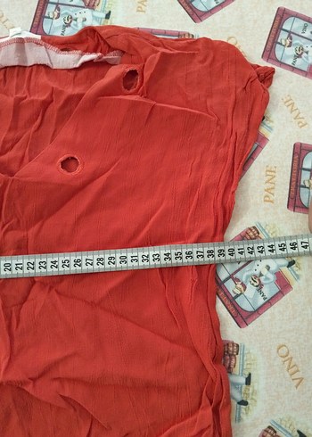 Kırmızı Kolsuz Keten V Yaka Bluz - Görsel 5