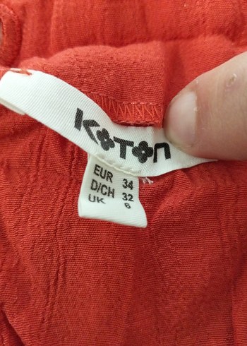 Kırmızı Kolsuz Keten V Yaka Bluz - Görsel 3