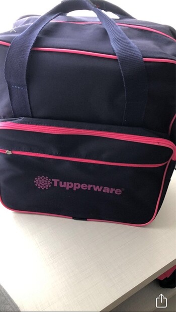 Tupperware bavul çanta az kullanıldı boy 40 cm dn 40 cm derinlik