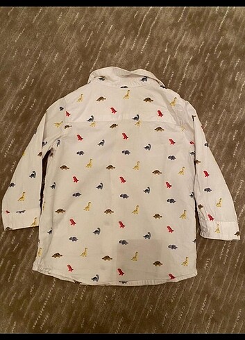 H&M Dinazor desenli bebek gomlek
