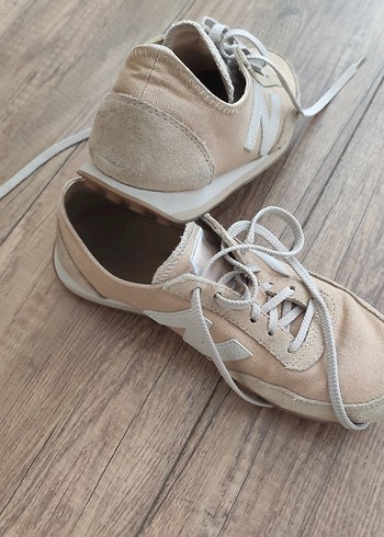 38,5 Beden ten rengi Renk Bej New Balance Unisex Spor Ayakkabı