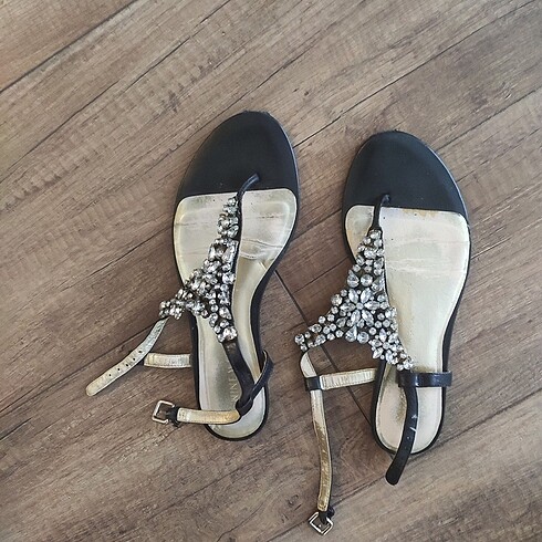 Siyah Nine West Sandalet