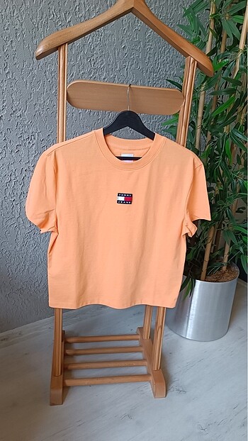 Tommy Hilfiger TOMMY JEANS TİŞÖRT