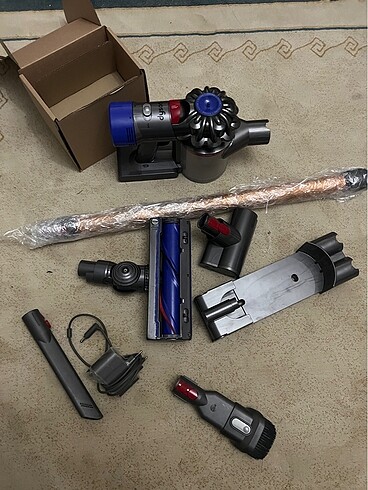 Dyson Dyson v8