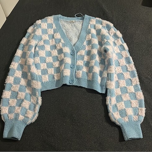 Damalı crop hırka