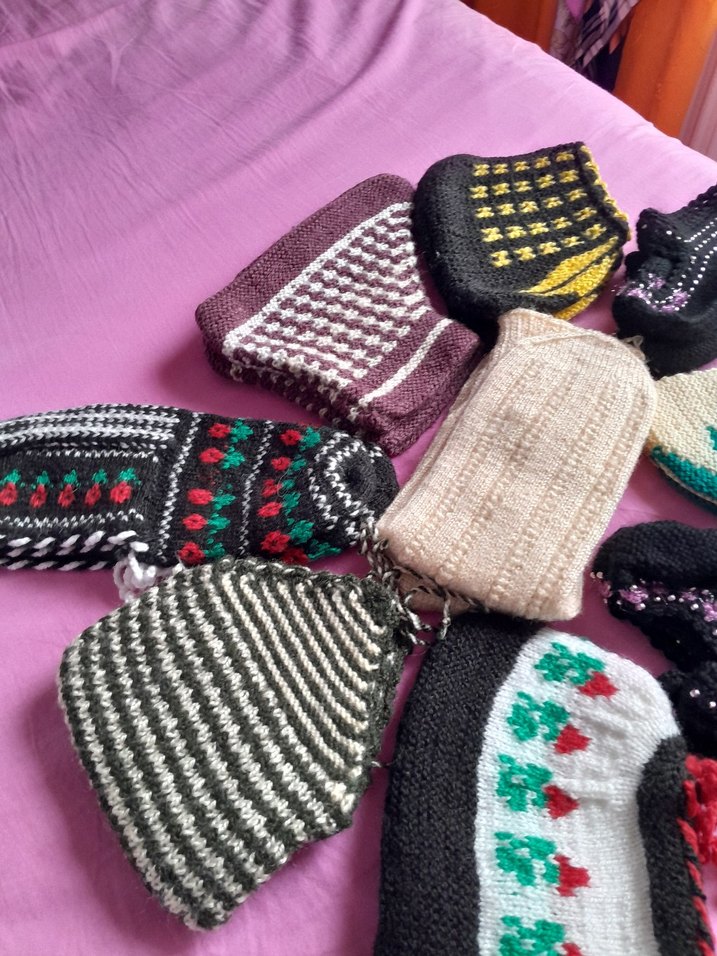 El Örgüsü Renkli  patikler - Görsel 4