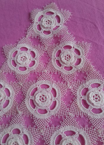 El İşi Dantel Motifli tepsi Örtüsü 28 ,17 çapında - Görsel 2