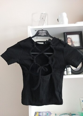Trendyolmilla crop