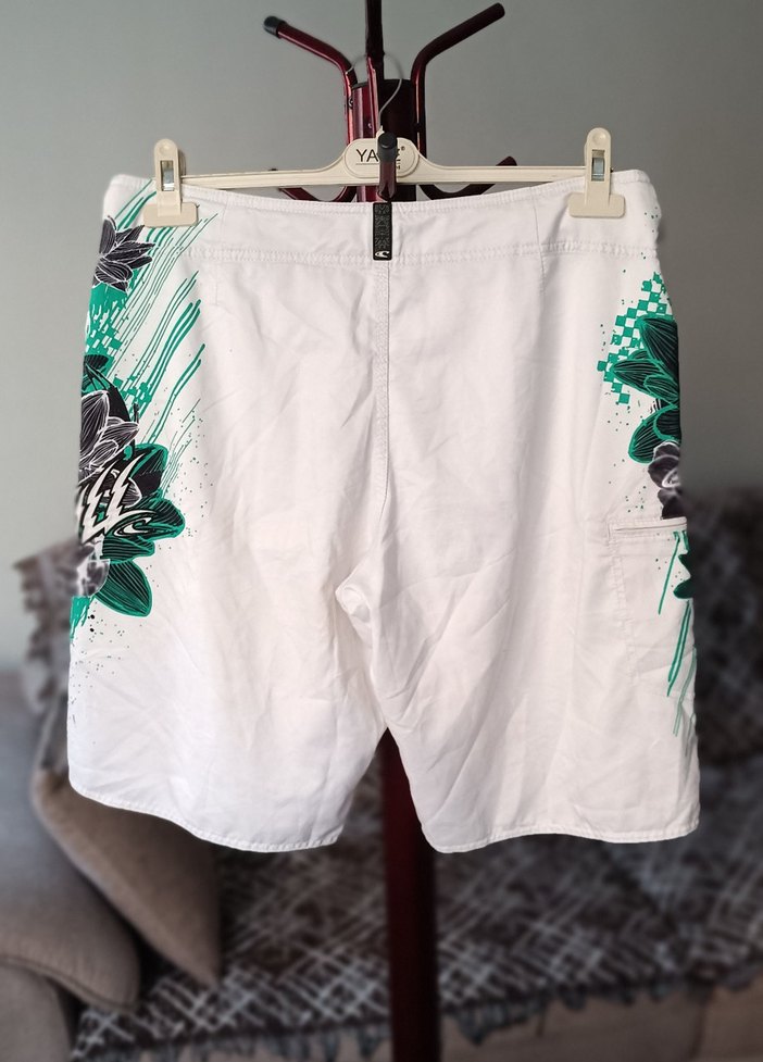 Desenli Beyaz Erkek Mini Deniz Şortu - Görsel 3