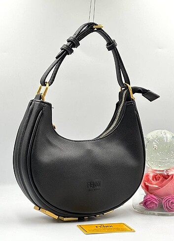 Fendi çanta
