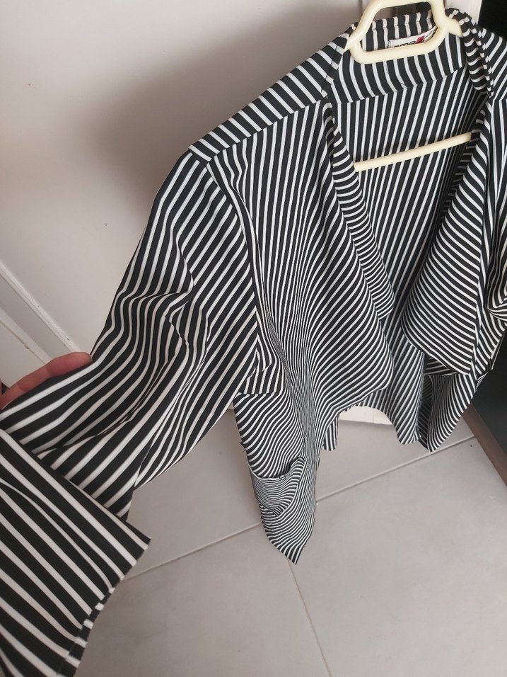 Çizgili Siyah Uzun ceket - Görsel 2