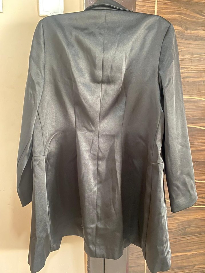 Siyah Kadın Midi Boy Düğmeli Blazer - Görsel 2