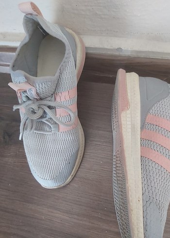 Gri Bağcıklı Kadın Spor Ayakkabı - Görsel 2