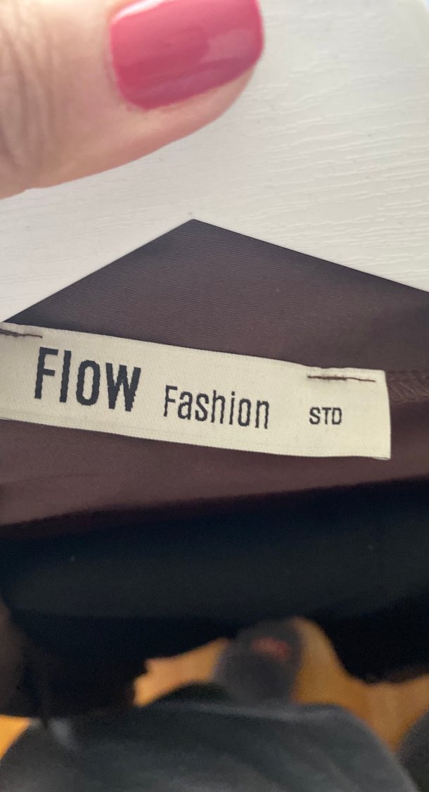 Kahverengi Kayık Yaka Kuşaklı Gömlek - Görsel 2