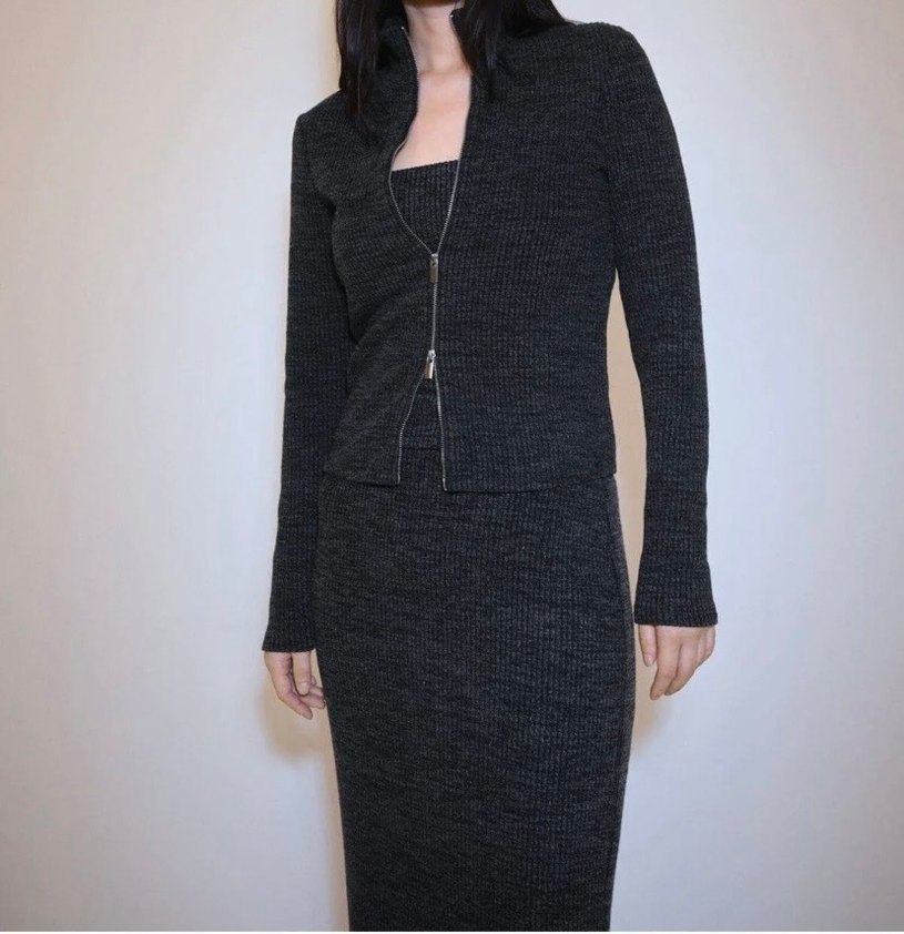 Mango gri kırçıllı straplez bluz ve ceketi - Görsel 3