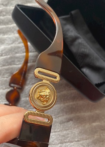 Versace Altın Tokalı Kadın Gözlüğü - Görsel 6