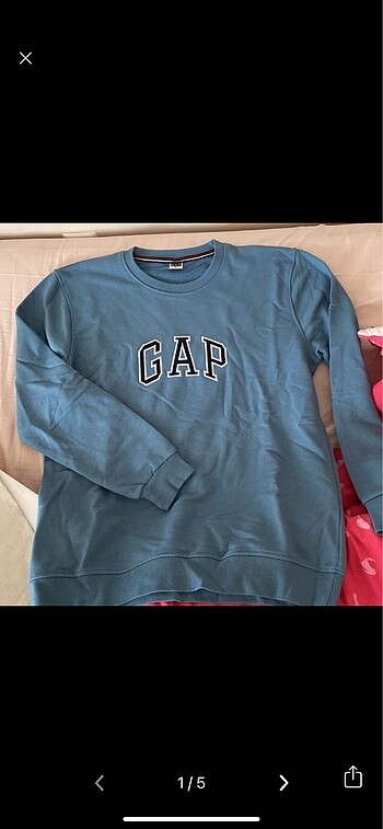 Gap sweatshirt