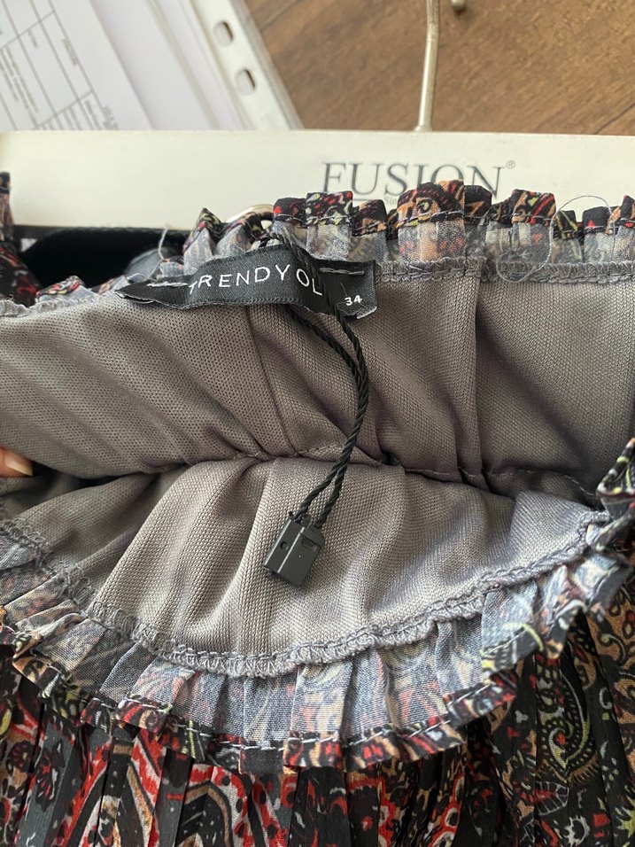 Pilelii Çok Renkli Mini şifon astarlı Etek - Görsel 4