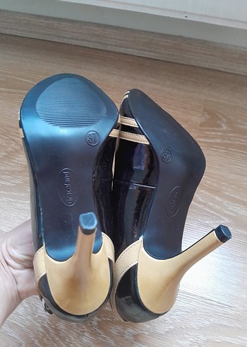 Bej Siyah Zebra Desenli Tokalı Stiletto - Görsel 4