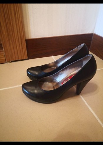Siyah Topuklu Kadın Ayakkabı - Görsel 2