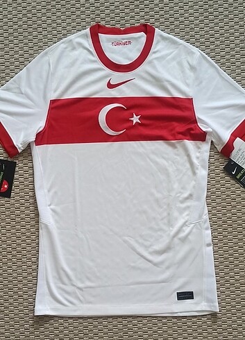 2020-2022 Türkiye Orijinal Forma Nike Etiketli Kırmızı Beyaz 