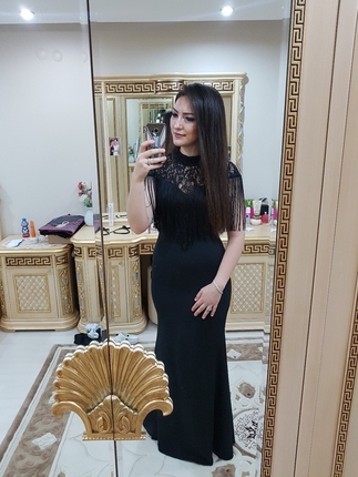 siyah puskul detayli abiye