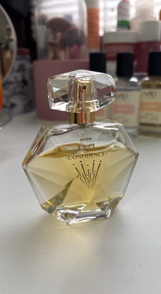 Avon Eve Confidence Kadın Parfümü - Görsel 2