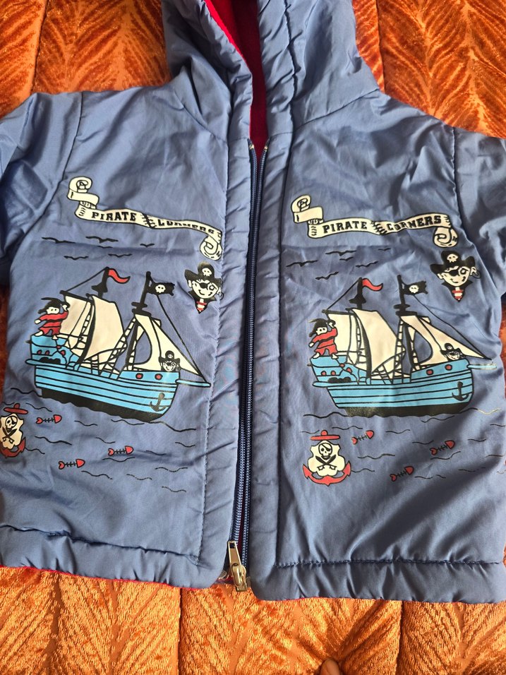 Renkli Baskılı Kapüşonlu Erkek Çocuk Mont - Görsel 3