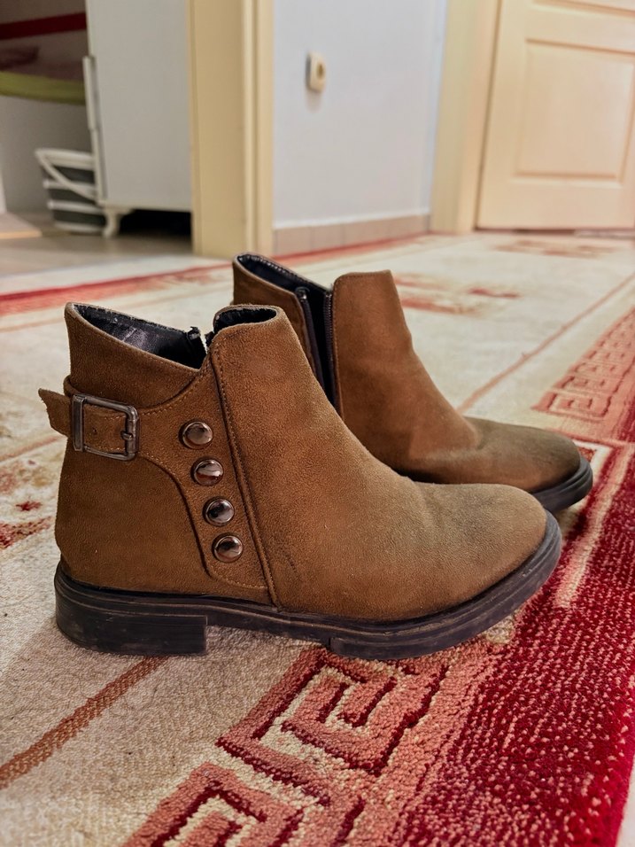 Kahverengi Süet Kadın Dolgu Topuklu Bot - Görsel 2