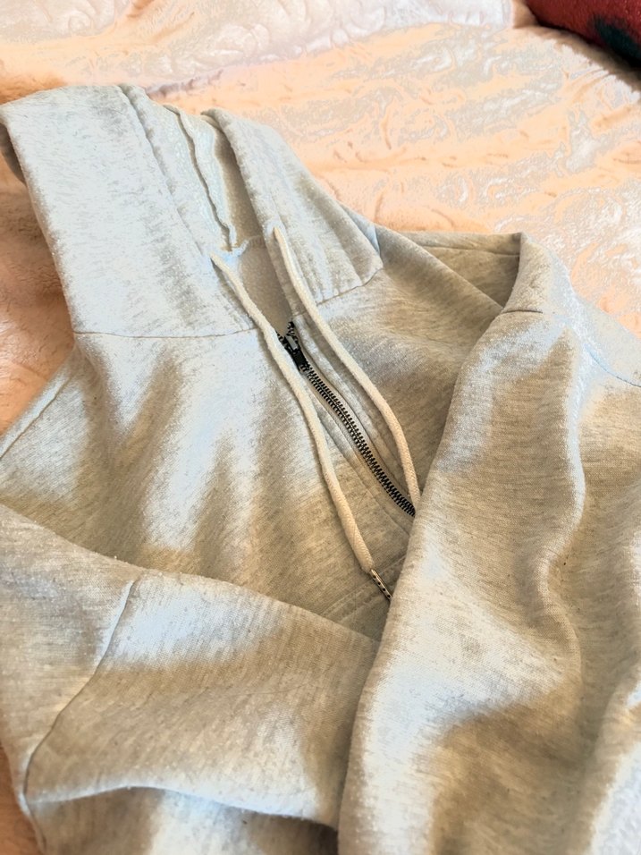 Gri Kapüşonlu Fermuarlı Kadın Sweatshirt - Görsel 2